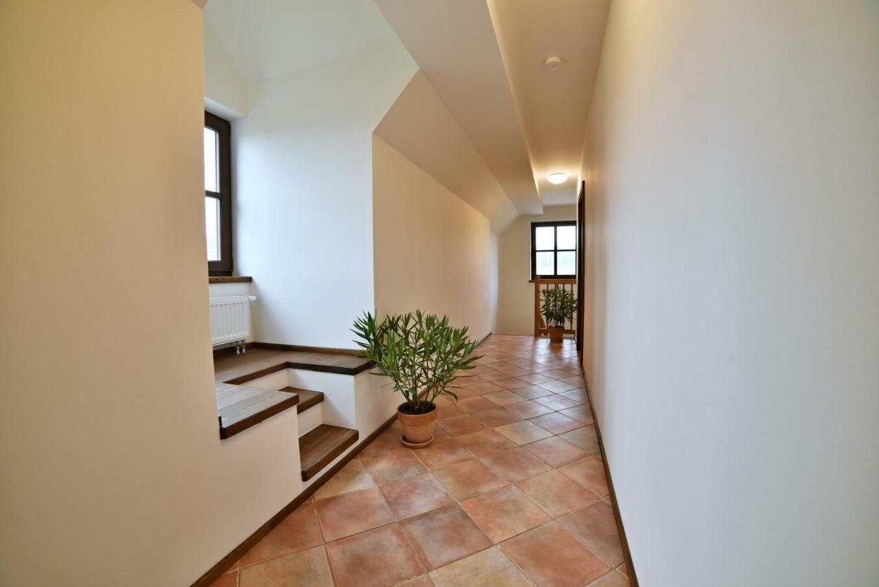Statek Pod Lipou Hotel Pilnikov Bagian luar foto